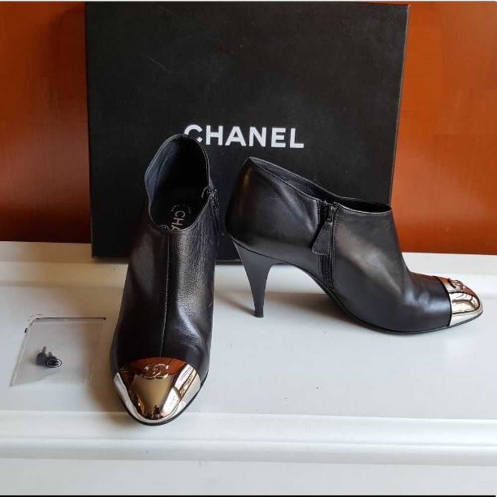 HOST PICK !!!!!Chanel CC silver cap toe booties